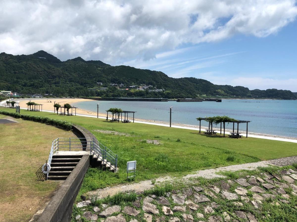 浜の宮七福神 1棟貸し9名様までご利用できます Villa Nachikatsuura Exteriör bild